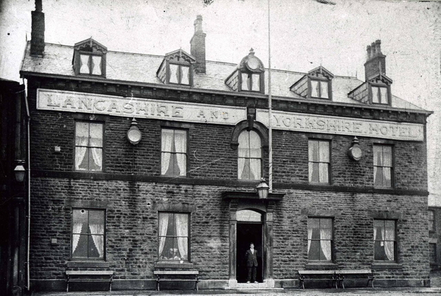 Lancashire & Yorkshire Hotel, Littleborough