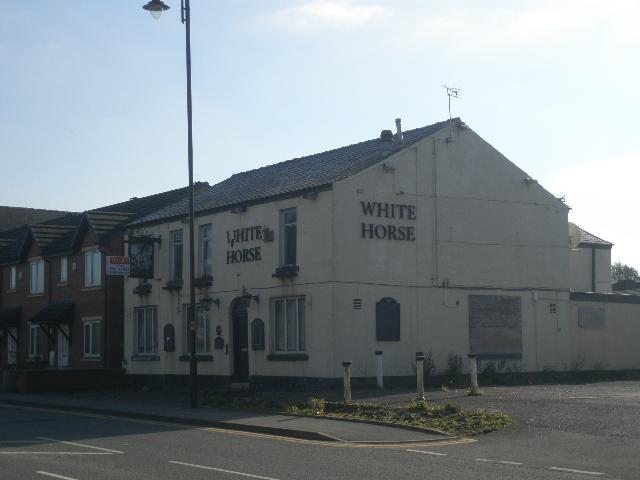 White Horse, Little Lever