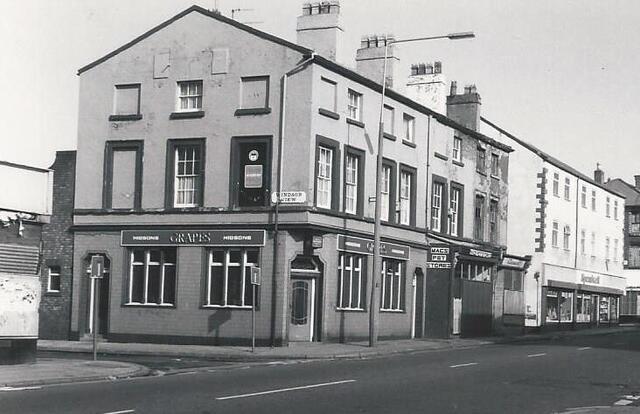 The Grapes, Liverpool