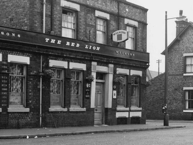 Red Lion, Manchester
