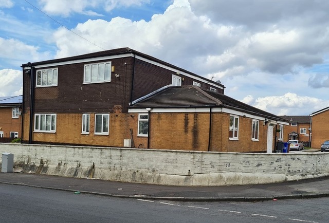 Two Hundred, Manchester