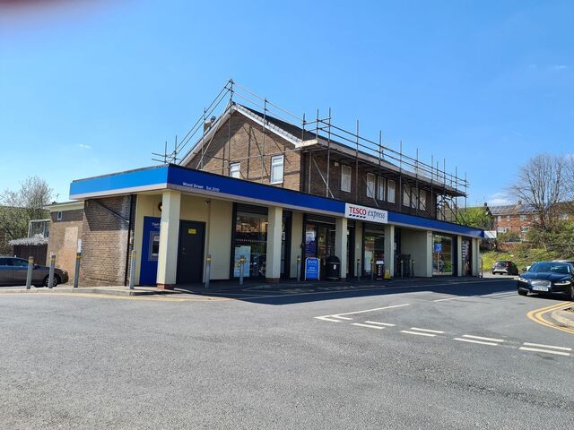 The Moonraker, Middleton