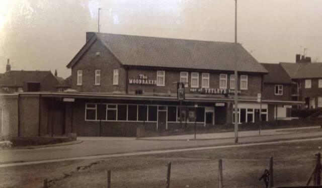 The Moonraker, Middleton