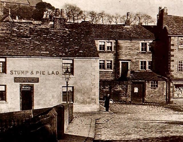 Stump & Pie Lad, Milnrow