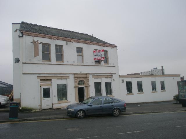 Ring Of Feathers, Oldham