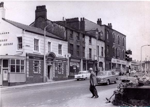 Three Horseshoes, Oldham