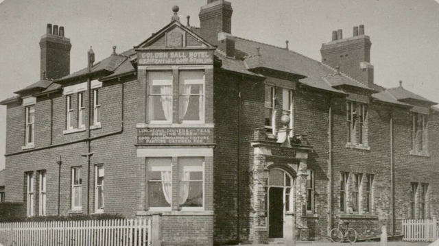 Golden Ball, Pilling