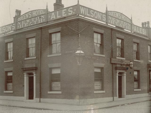 The Queens, Rochdale