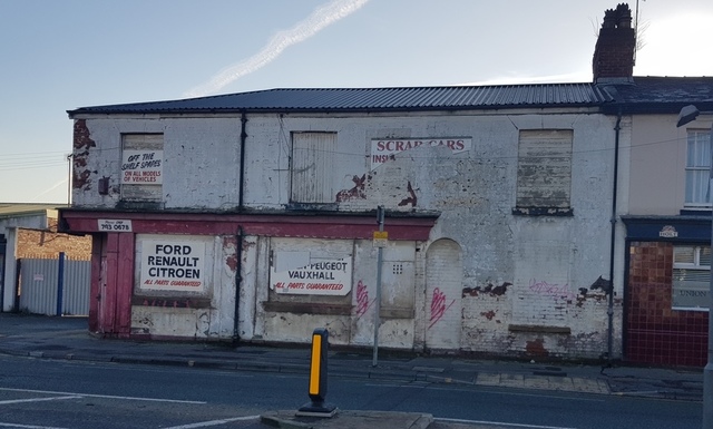 Royal Albert, Salford