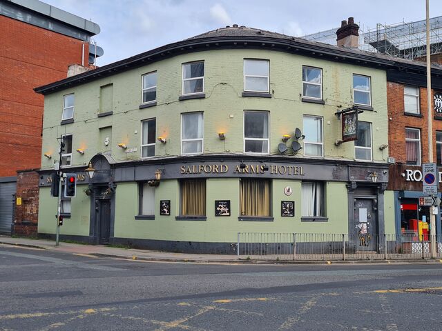 Salford Arms, Salford