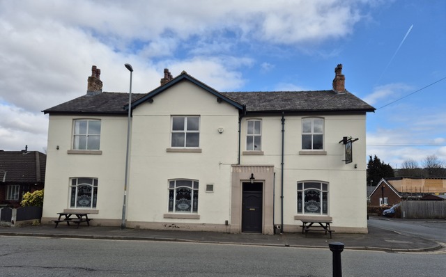 Commercial Inn, Shaw