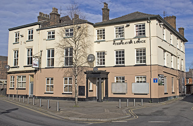 Raven Lodge, St Helens