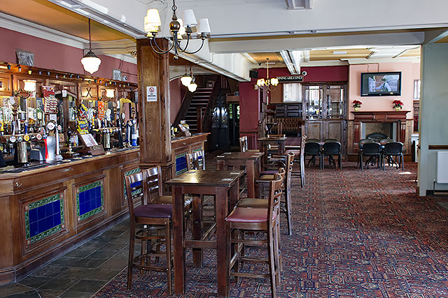 Stocks Hotel, Walkden