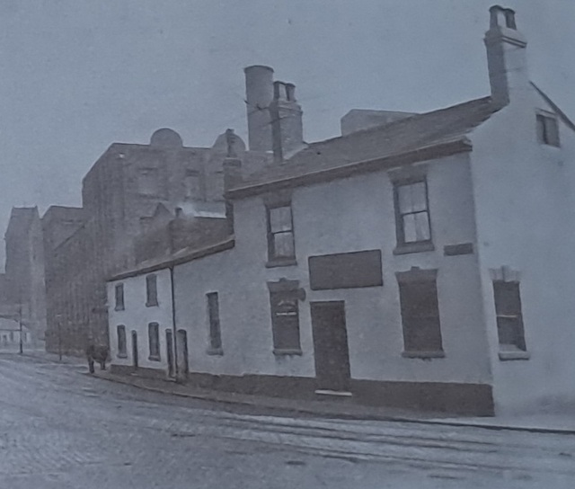 Bowling Green, Warrington