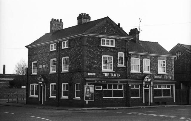 The Raven, Warrington