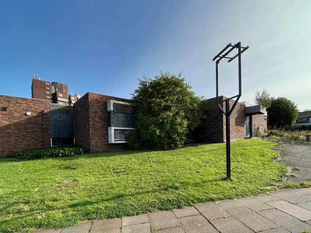 Lively Lady, Leicester, LE5