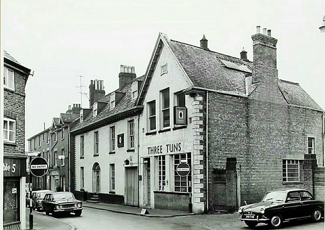 Three Tuns, Melton Mowbray