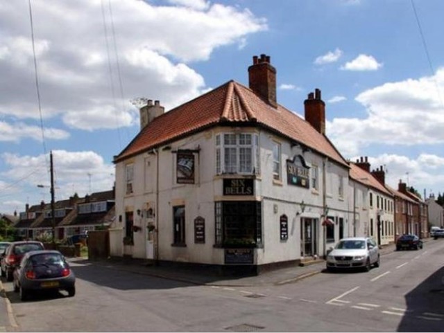 Six Bells, Barrow On Humber