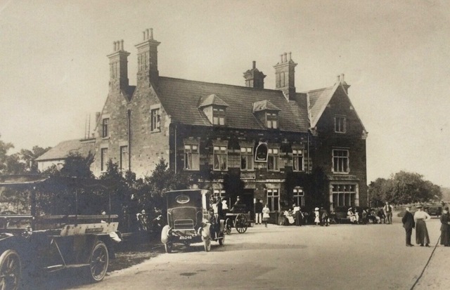 Peacock Hotel, Belvoir