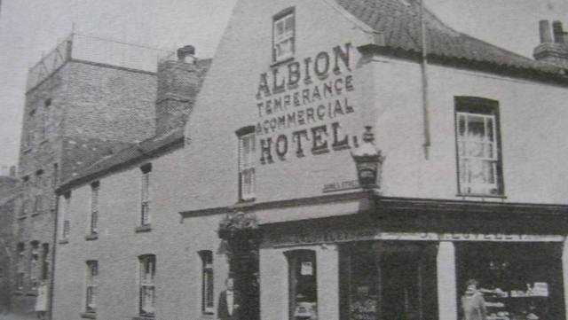 The Albion, Boston