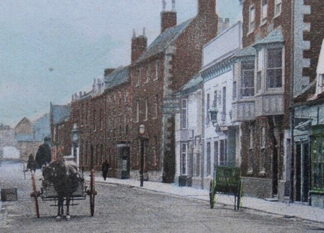 Horse & Groom, Bourne