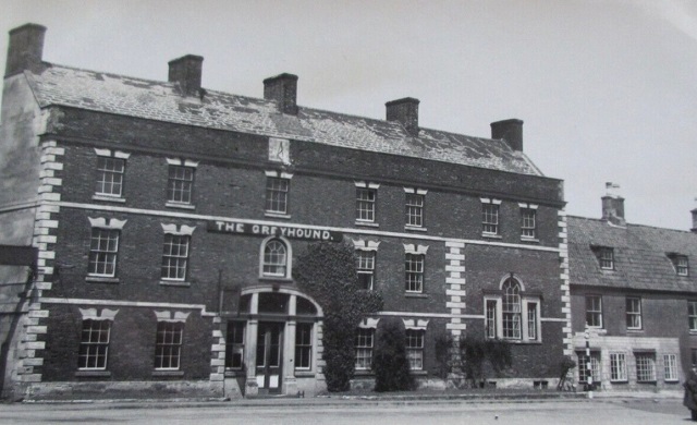 Greyhound, Folkingham