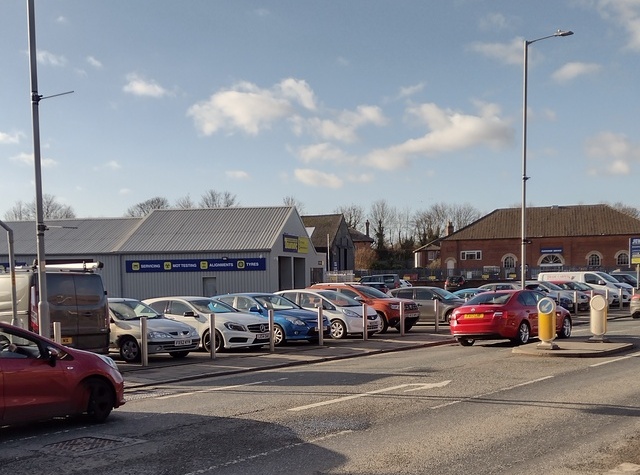 Hand & Heart, Grantham