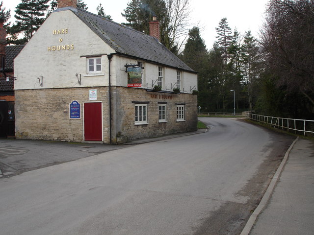 Hare & Hounds, Greatford
