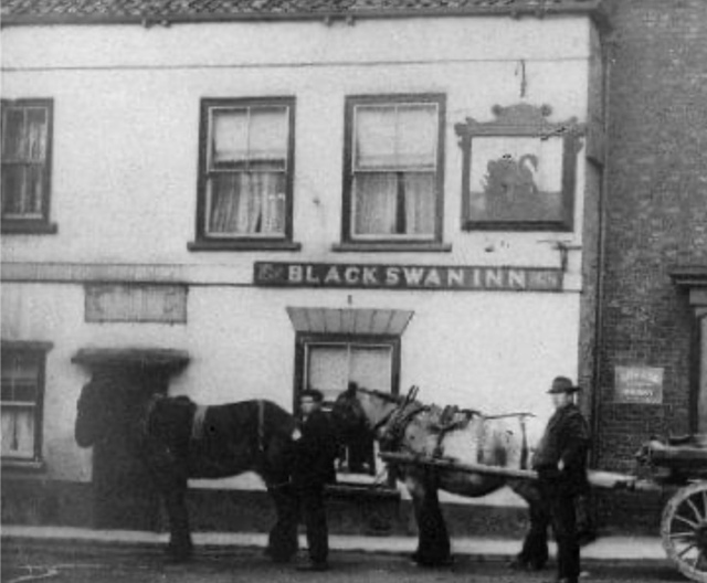 Black Swan,&nbsp; Kirton Lindsey