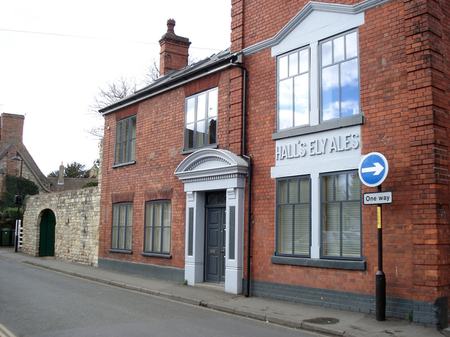 Bull & Chain, Lincoln