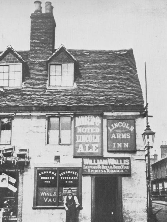 Lincoln Arms, Lincoln