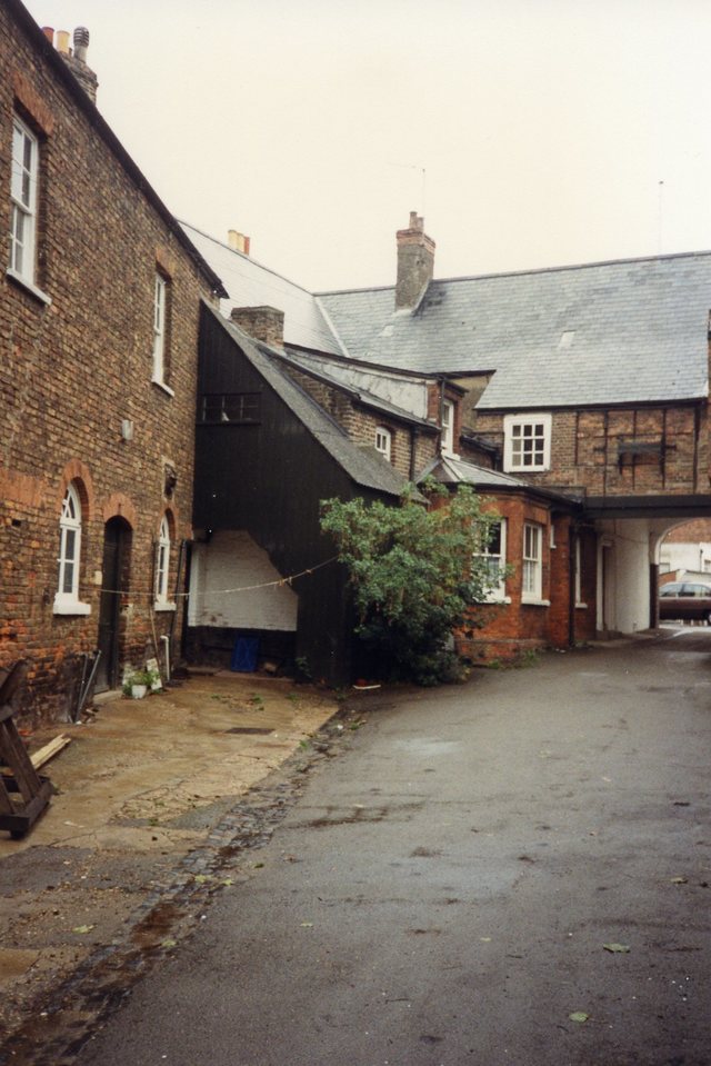 Bull Hotel, Long Sutton