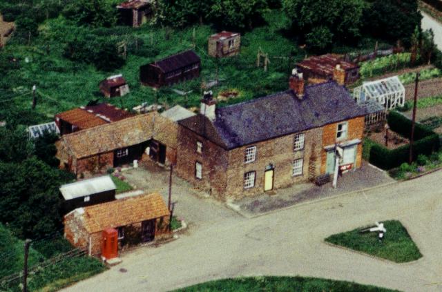 Boat & Gun, Skeldyke