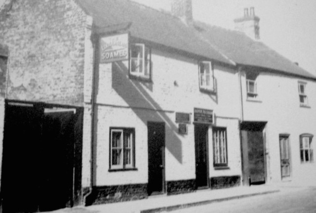 The Loggerheads, Spalding