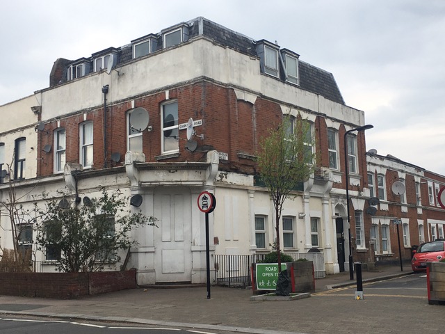 The Oak, Leytonstone, E11