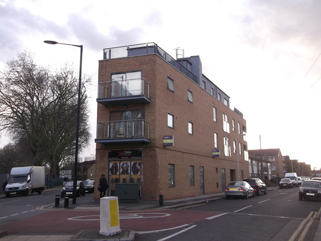 Earl Of Beaconsfield, Plaistow, E13