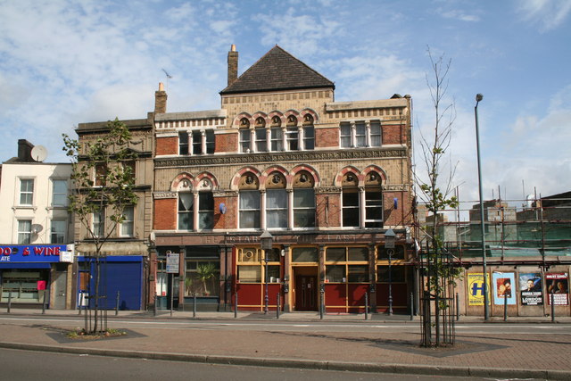 Star Of The East, Poplar