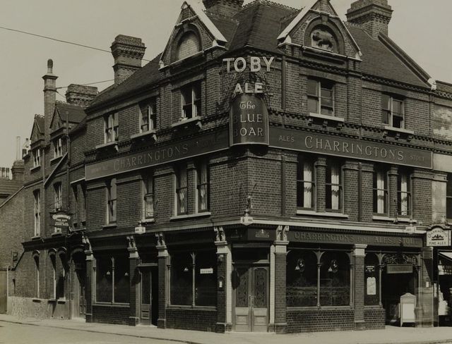 Blue Boar, Stratford