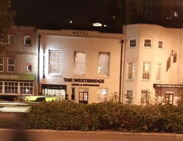 Log Cabin, Stratford