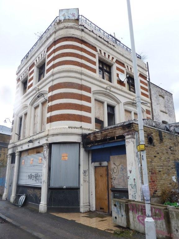 Railway Tavern, Stratford