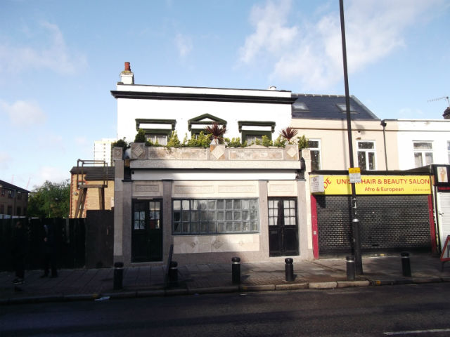 Royal Oak, Stratford