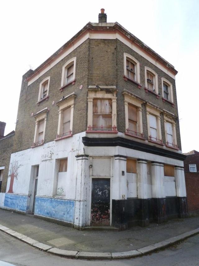 Huntingdon Arms, North Woolwich