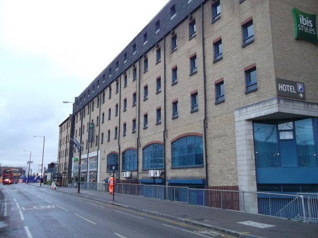 Spanish Steps, North Woolwich