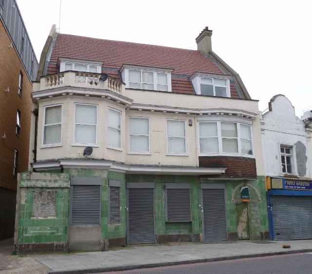 Three Crowns, North Woolwich