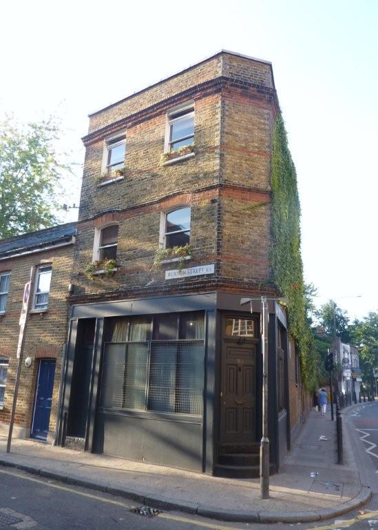 Earl Greys Castle, Shoreditch