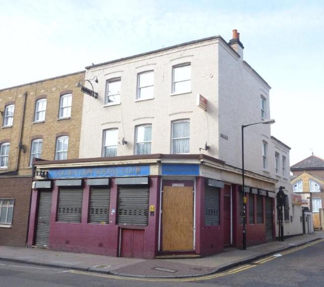 Golden Lion, Whitechapel