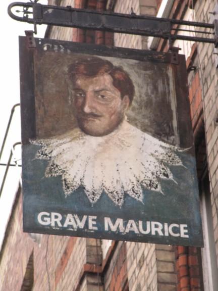 Grave Maurice, Shoreditch