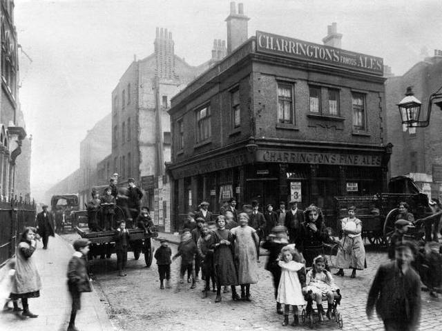 Horn Of Plenty, Stepney