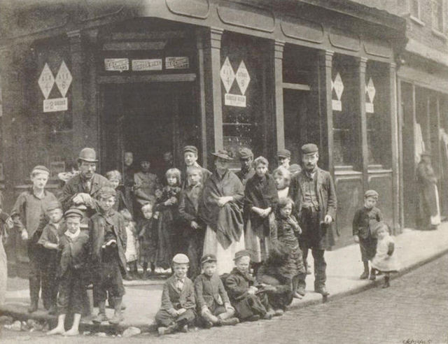 Paul Head, Whitechapel