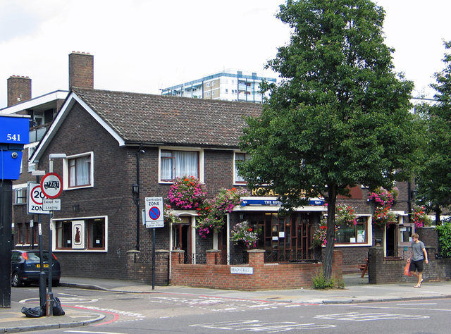 Royal Duchess, Shoreditch